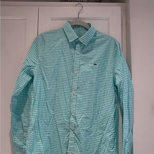 Vineyard Vines performance shirt